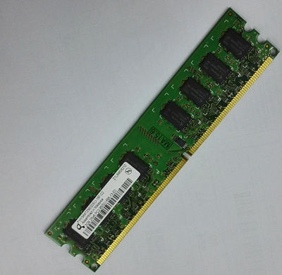 Оперативная память QIMONDA HYS64T512020EU DDR2 4Гб – фото
