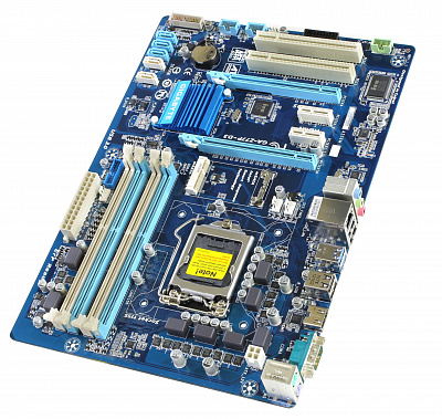 Материнская плата GIGABYTE GA-Z77-D3 – фото