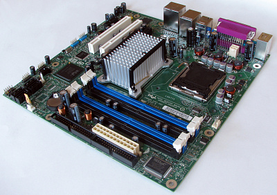 Материнская плата INTEL D945GTP – фото