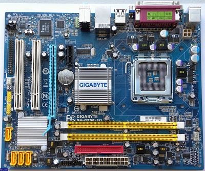 Материнская плата GIGABYTE GA-G31M-S2L – фото