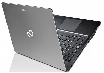 Ноутбук FUJITSU LIFEBOOK UH572 – фото