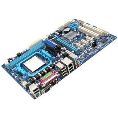 Материнская плата GIGABYTE GA-770T-D3L – фото